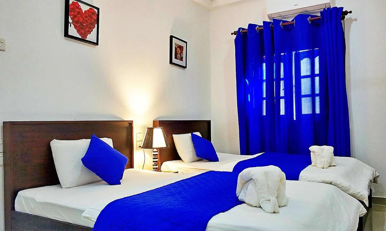 Blue Whale Holiday Hotel Mirissa Exterior foto